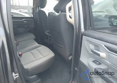 2019 Ram 1500 Big Horn/Lone Star 4X4 6'4 Box z USA, uszkodzony, nr VIN 1C6SRFBT3KN777908